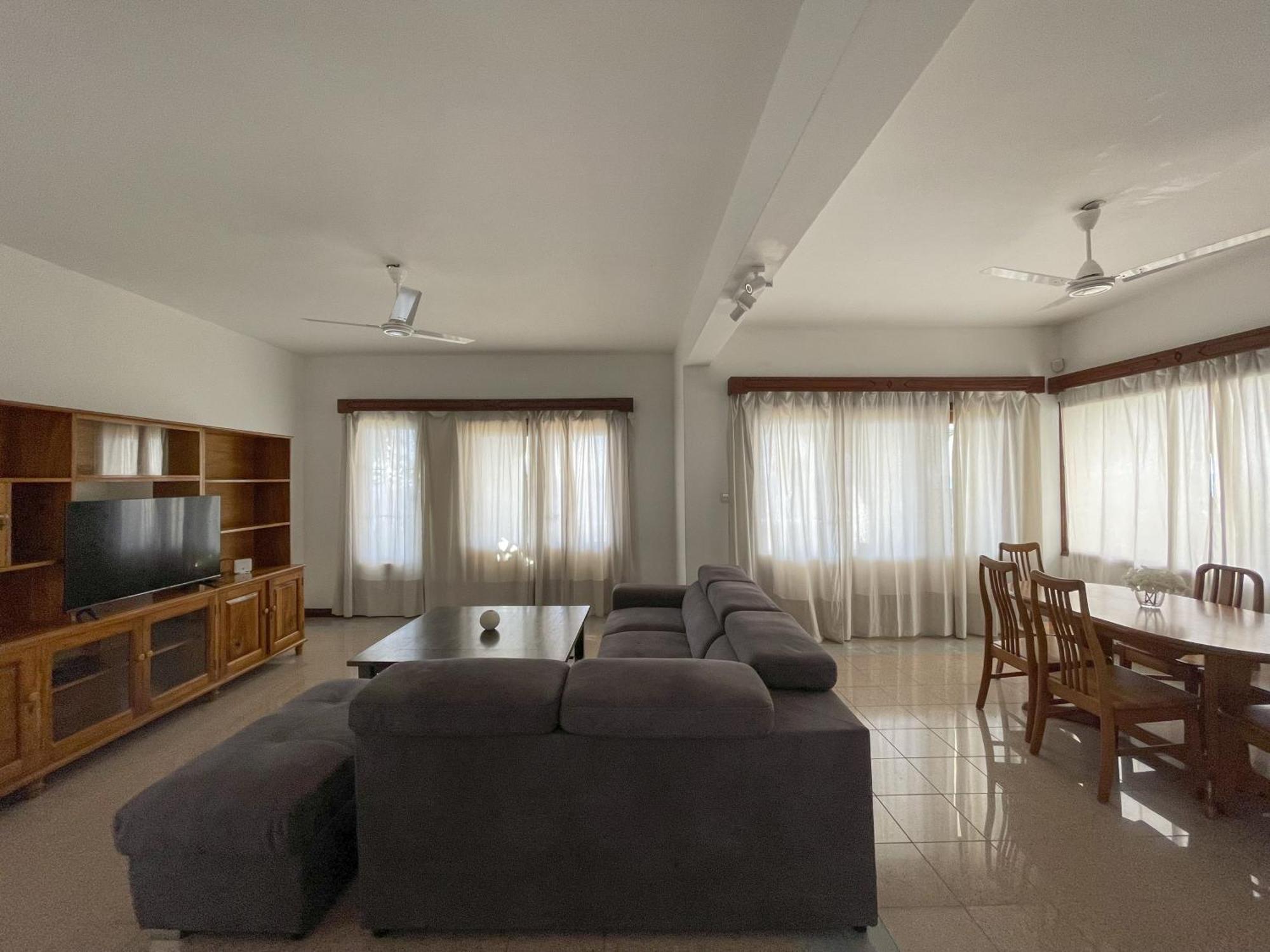 בו ואלון Beach View Villa - Beauvallon Villas מראה חיצוני תמונה